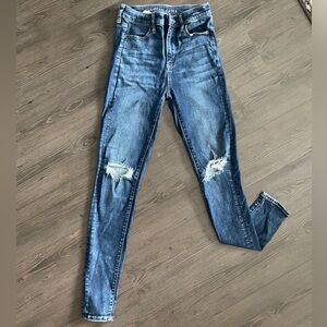 American Eagle skinny jeans with rips - Size 4 LONG